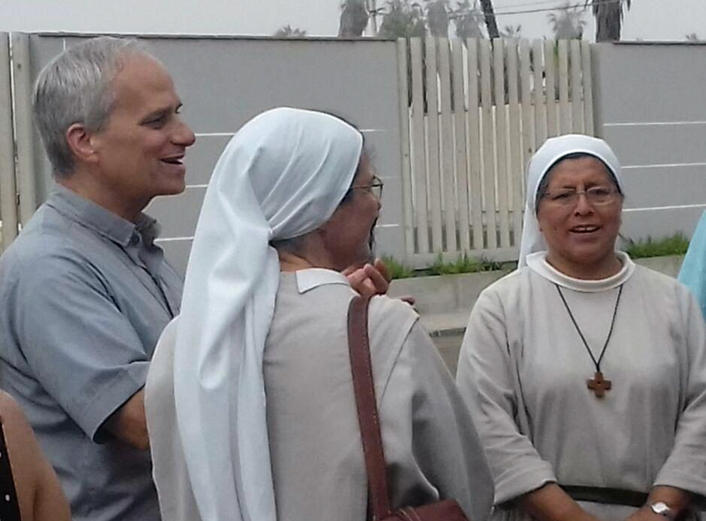 20250510T2000-NEW-POPE-LEO-XIV-GSR-PERUVIAN-SISTERS-1797012 crop